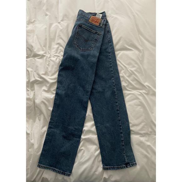 Levi's 505 Medium Stonewash Regular Fit Denim Jeans Men's 36x32 - Picture 3 of 7